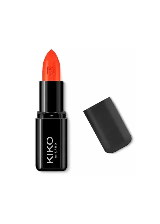 КАРМИН ЗА УСНИ 