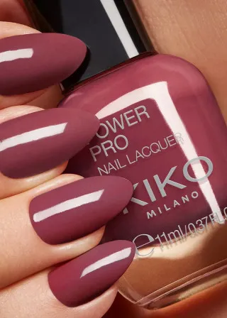 ЛАК ЗА НОКТИ 