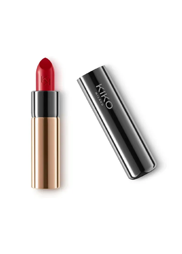 КАРМИН ЗА УСНИ 