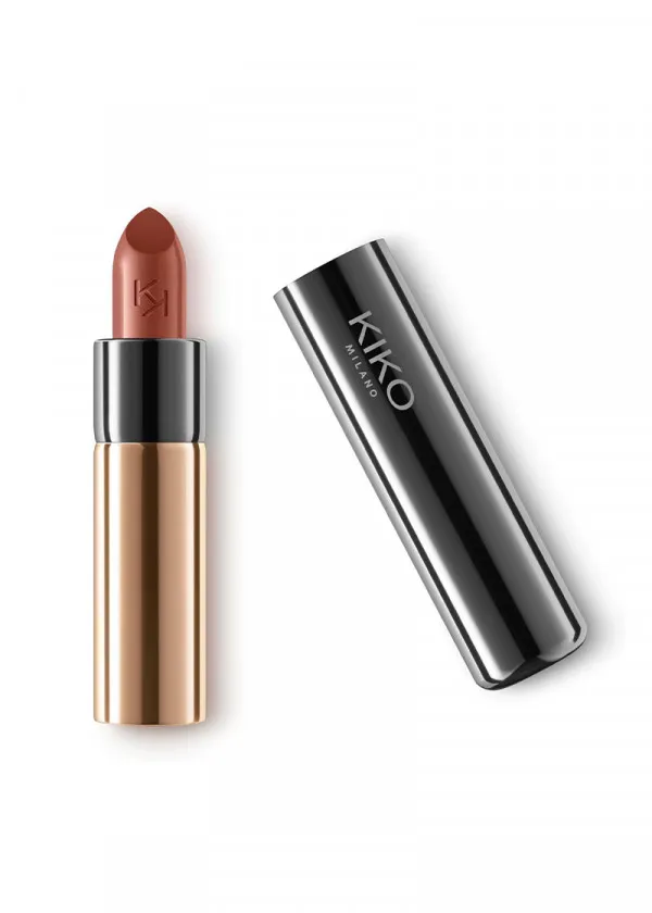 КАРМИН ЗА УСНИ 