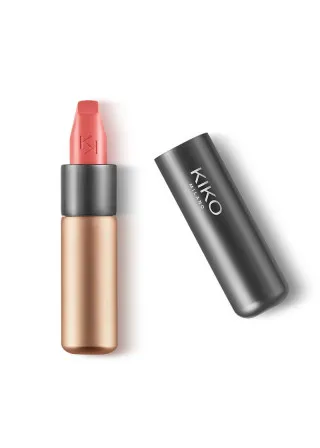 КАРМИН ЗА УСНИ 