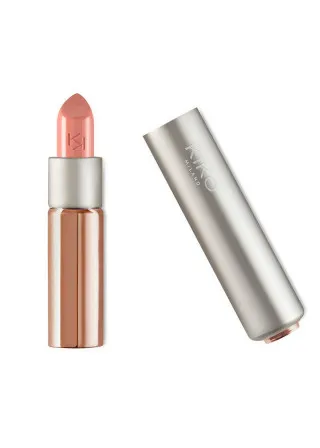 КАРМИН ЗА УСНИ 