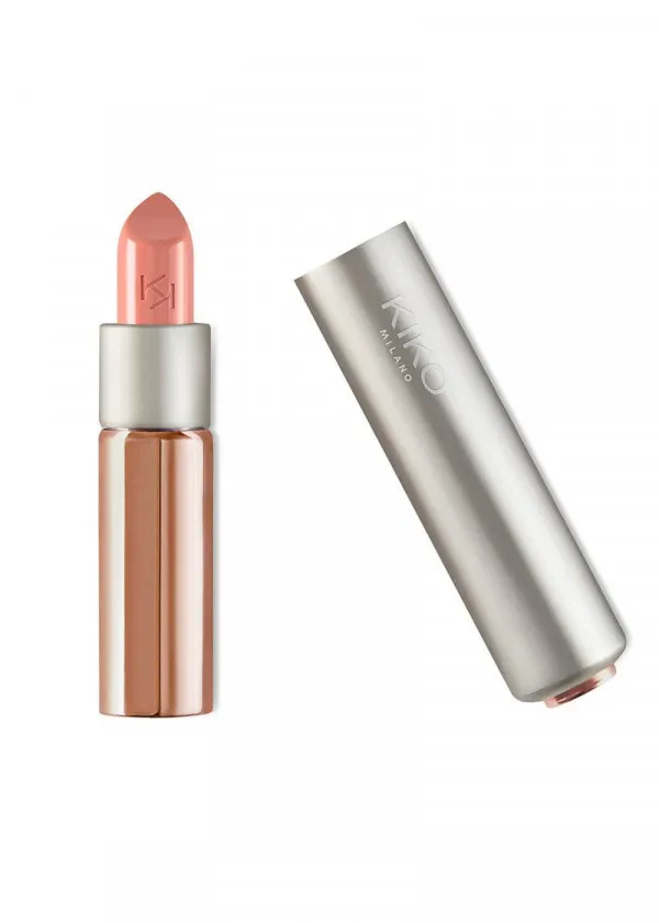 КАРМИН ЗА УСНИ 