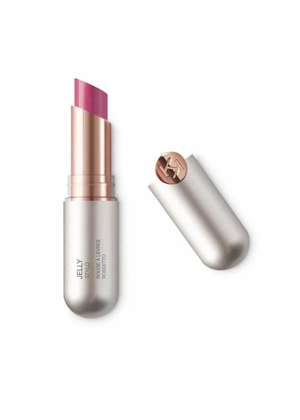 КАРМИН ЗА УСНИ 