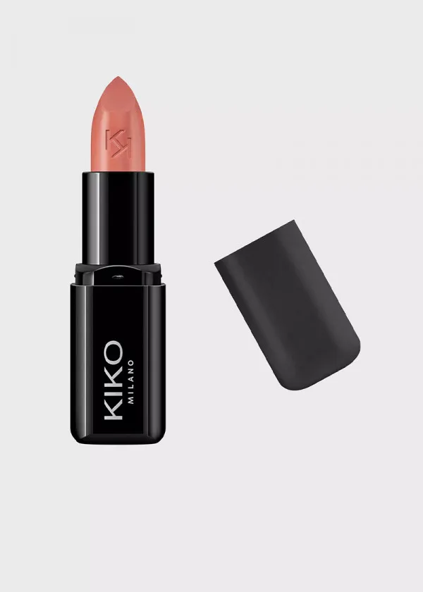 КАРМИН ЗА УСНИ 