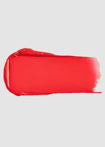 КАРМИН ЗА УСНИ 