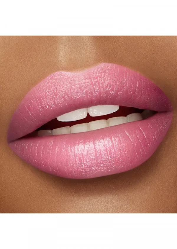 КАРМИН ЗА УСНИ 