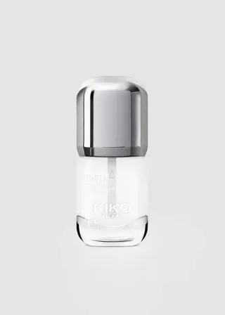 ЛАК ЗА НОКТИ 