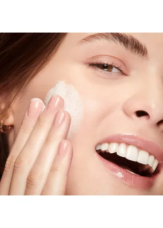 ЧИСТАЧ ЗА ЛИЦЕ 