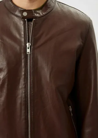 КОЖНА ЈАКНА 