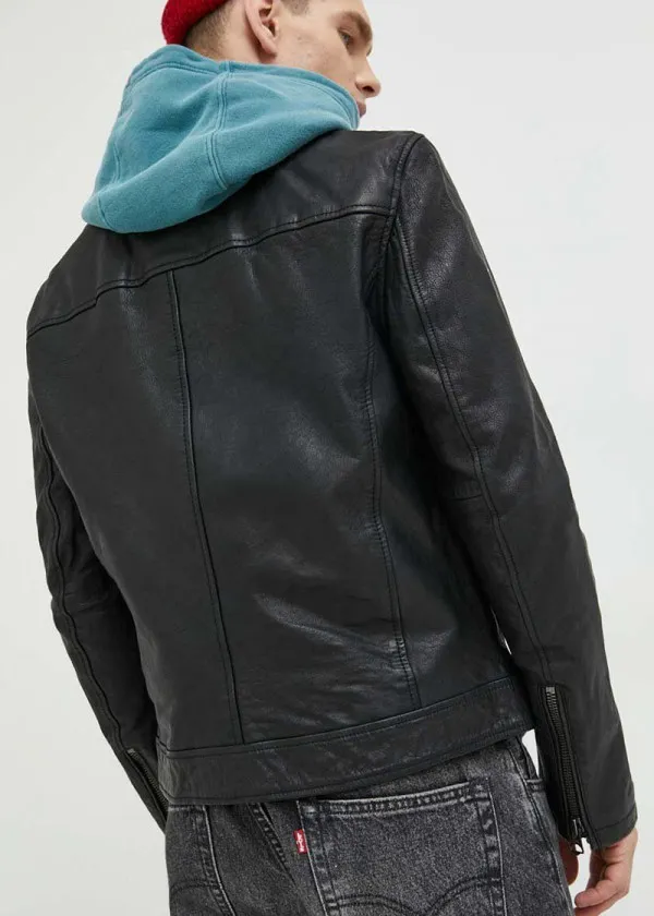 КОЖНА ЈАКНА 