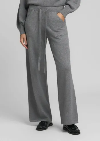 ТРЕНЕРКИ ДОЛЕН ДЕЛ 