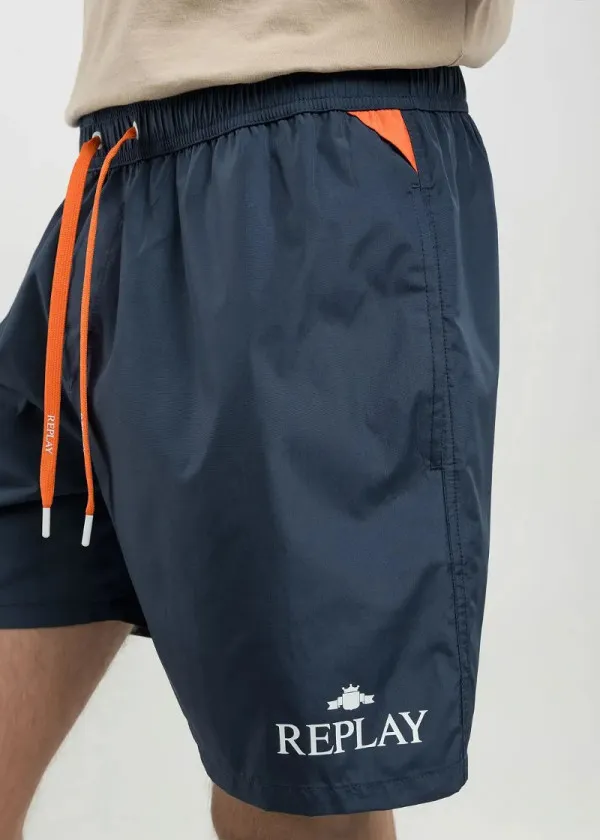 КОСТИМ ЗА КАПЕЊЕ 