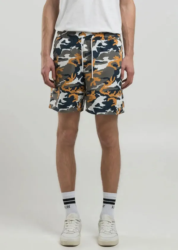 КОСТИМ ЗА КАПЕЊЕ 