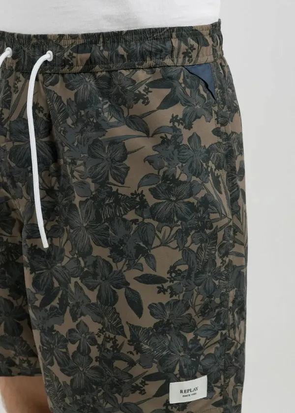 КОСТИМ ЗА КАПЕЊЕ 