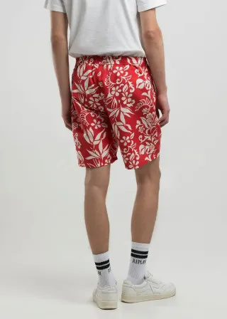 КОСТИМ ЗА КАПЕЊЕ 