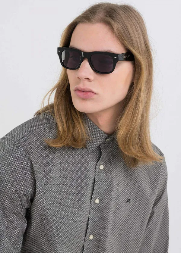 ОЧИЛА ЗА СОНЦЕ 