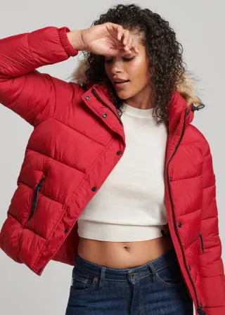 ЖЕНСКА ЈАКНА 