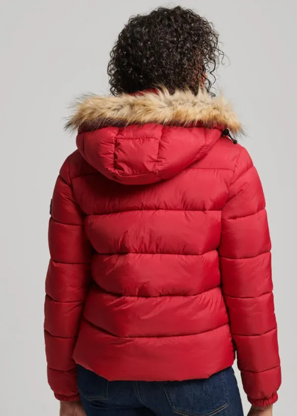 ЖЕНСКА ЈАКНА 