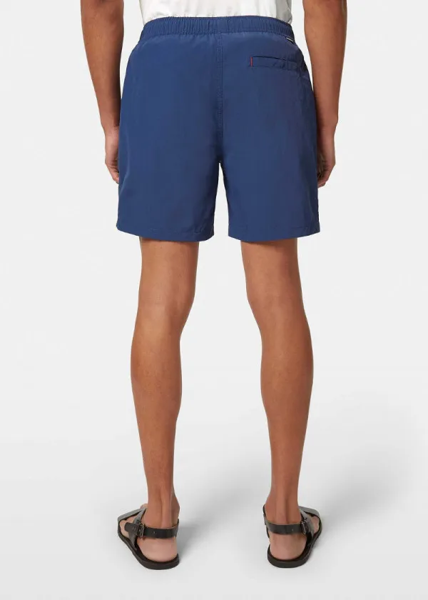 КОСТИМ ЗА КАПЕЊЕ 