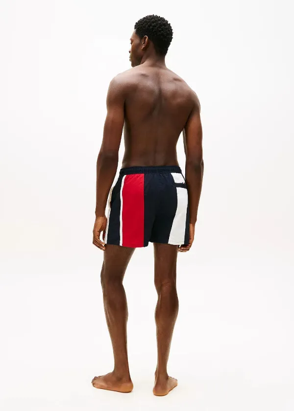 КОСТИМ ЗА КАПЕЊЕ 