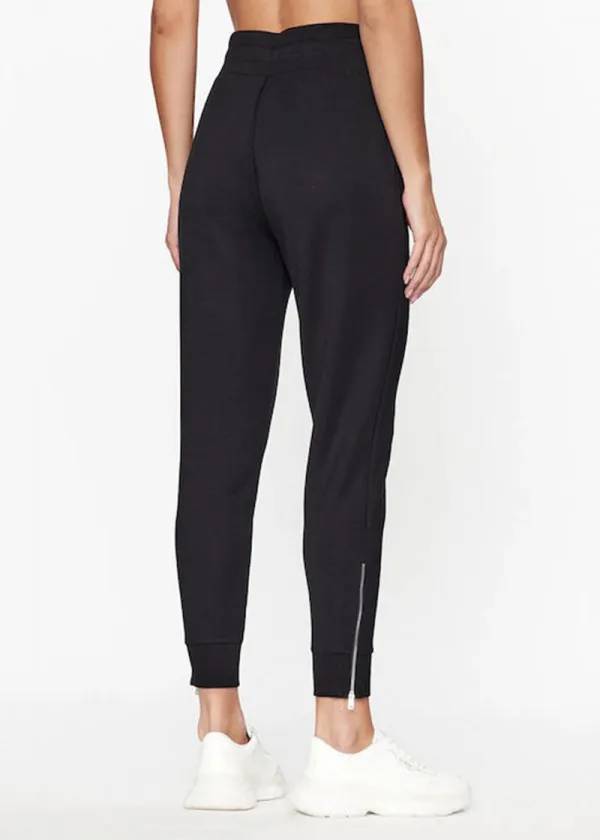 ТРЕНЕРКИ ДОЛЕН ДЕЛ 