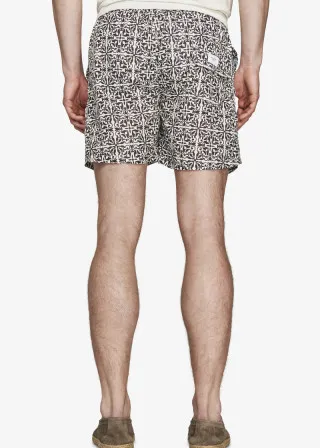 КОСТИМ ЗА КАПЕЊЕ 