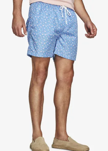 КОСТИМ ЗА КАПЕЊЕ 