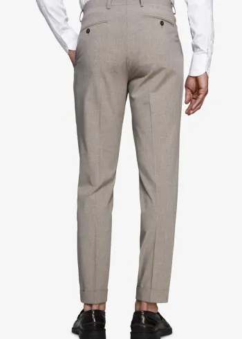 ОДЕЛО (ПАНТАЛОНИ) 