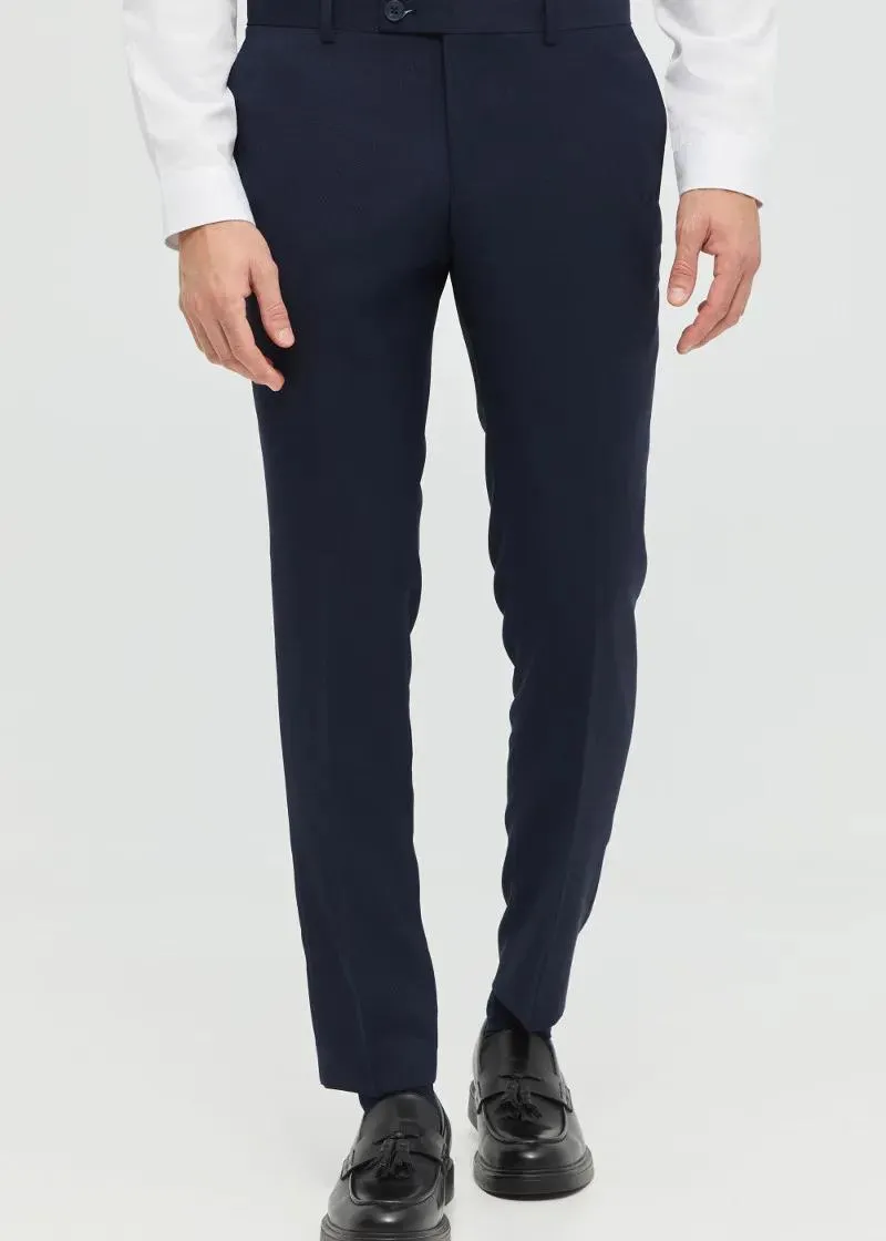 ОДЕЛО (ПАНТАЛОНИ) 