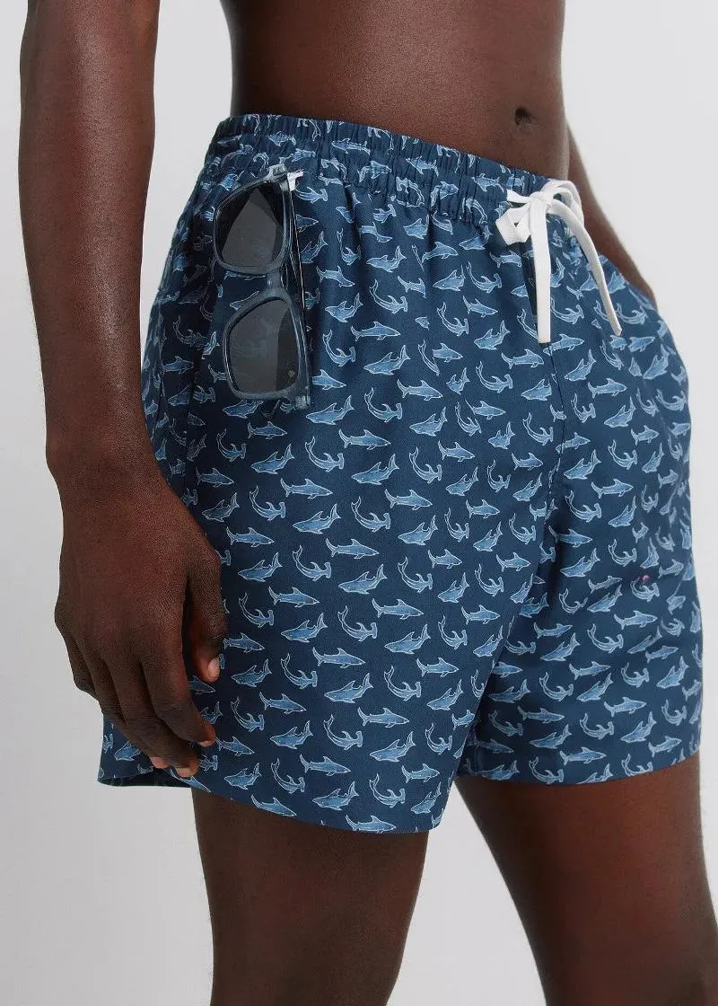 КОСТИМ ЗА КАПЕЊЕ 