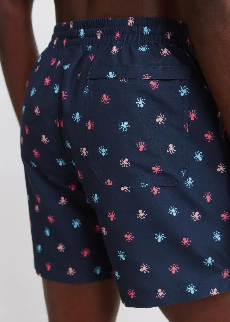 КОСТИМ ЗА КАПЕЊЕ 