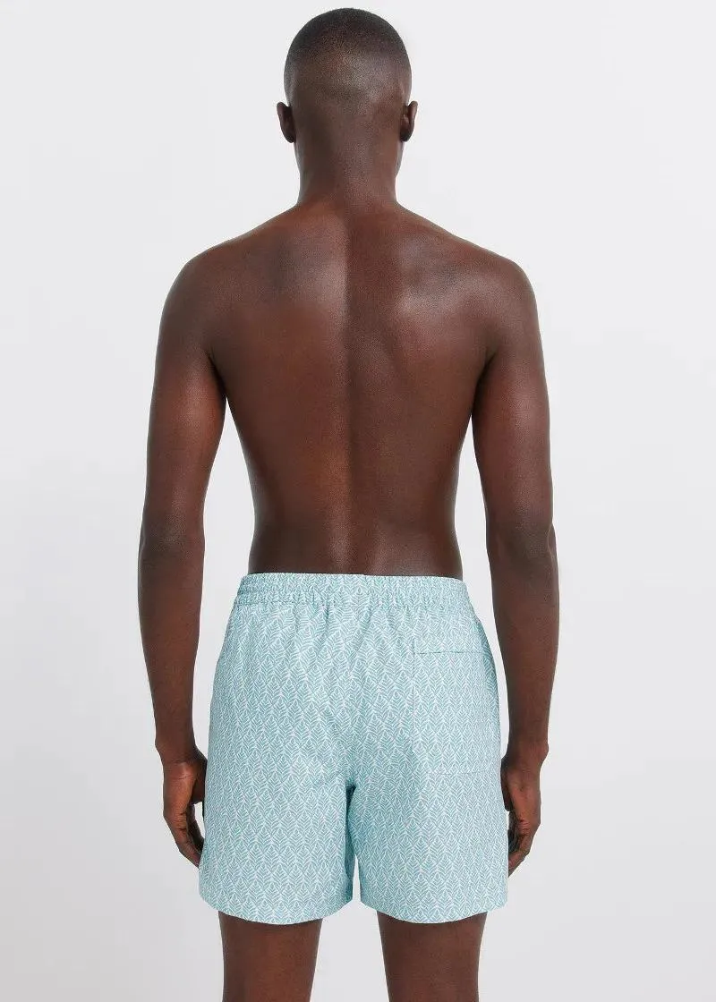 КОСТИМ ЗА КАПЕЊЕ 