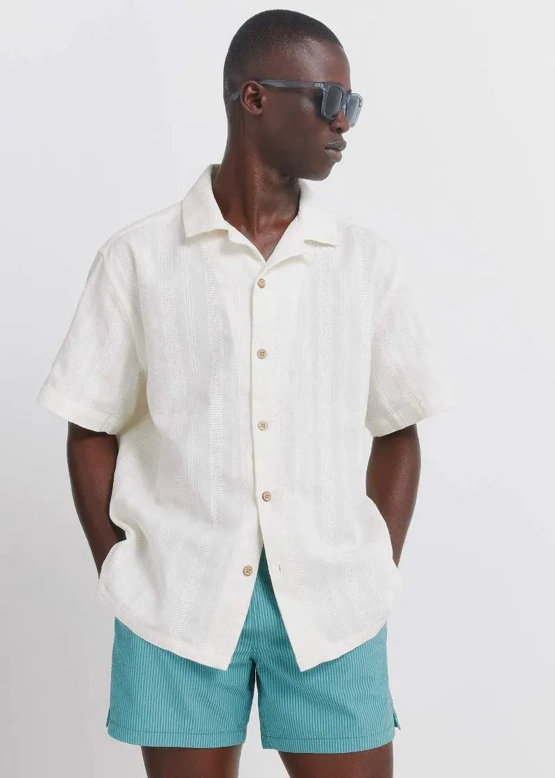 КОСТИМ ЗА КАПЕЊЕ 