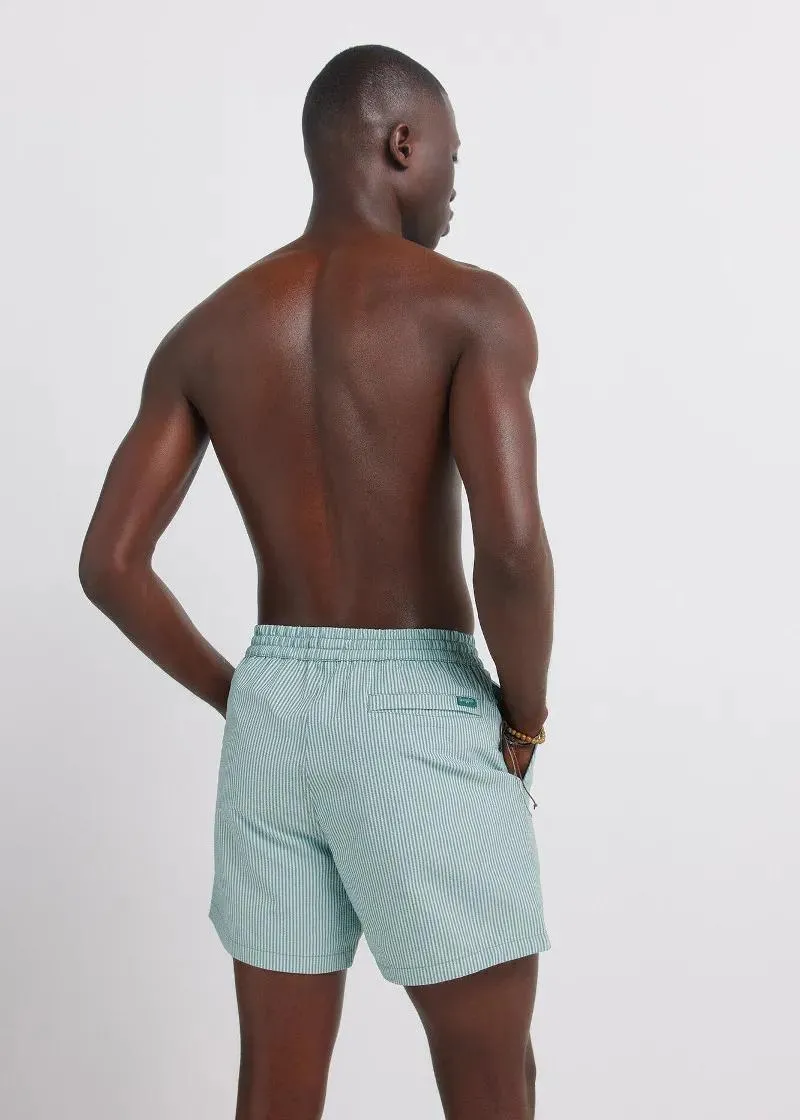 КОСТИМ ЗА КАПЕЊЕ 