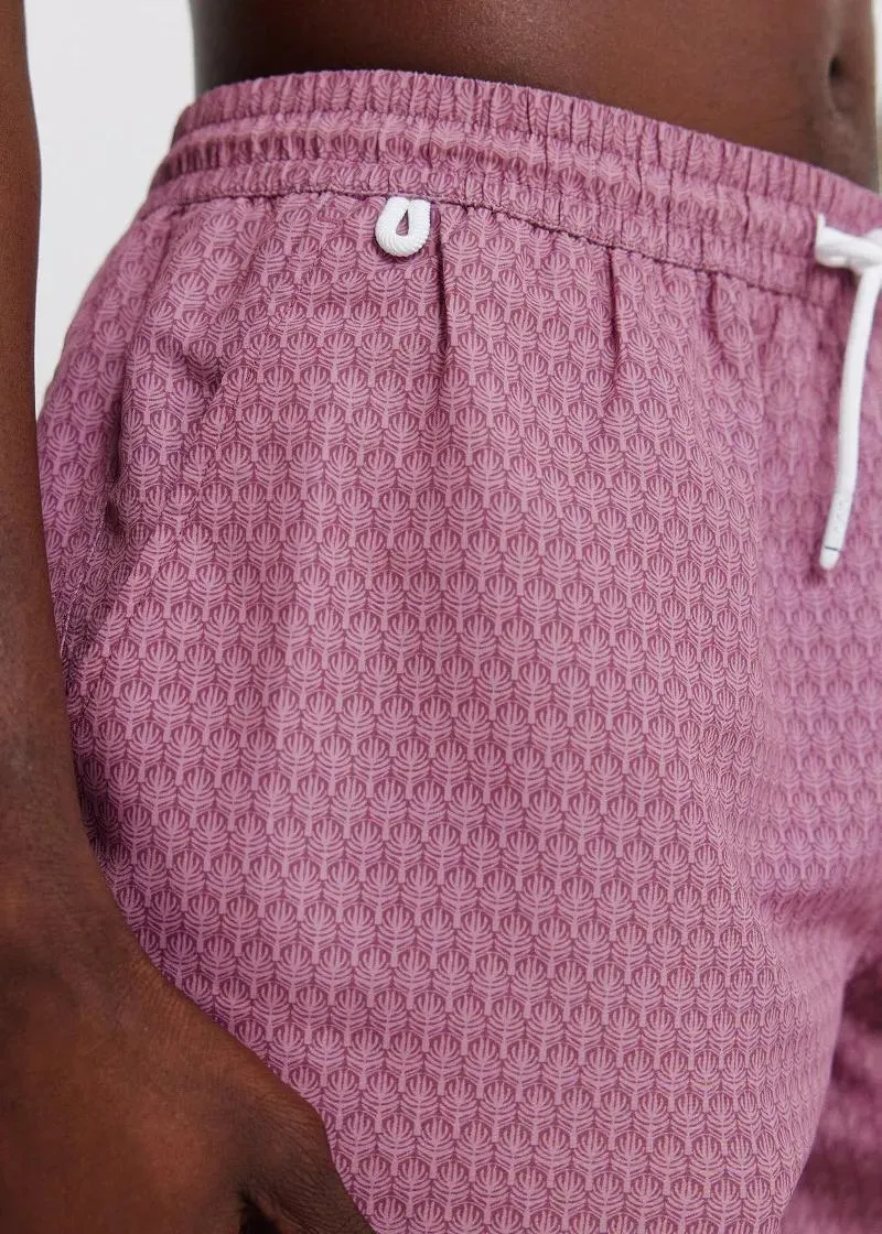 КОСТИМ ЗА КАПЕЊЕ 