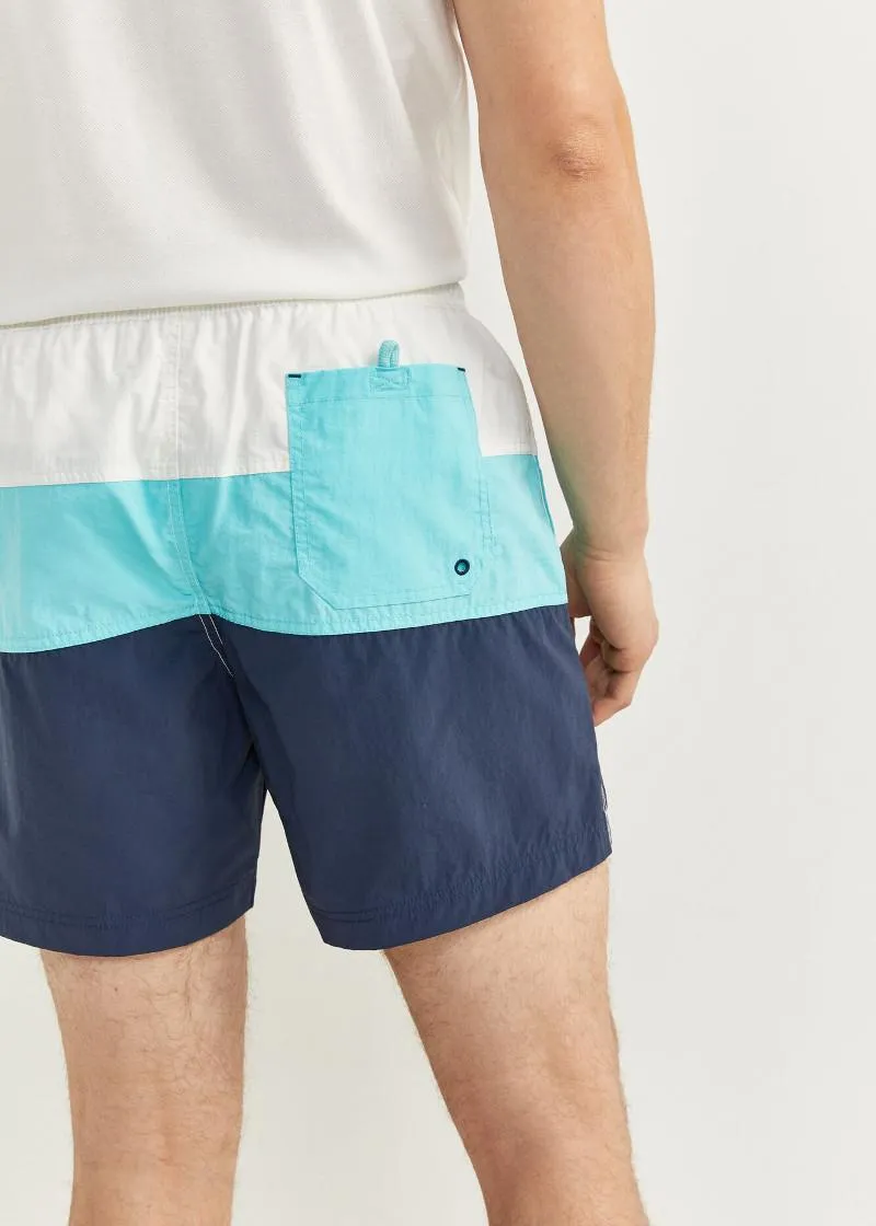 КОСТИМ ЗА КАПЕЊЕ 