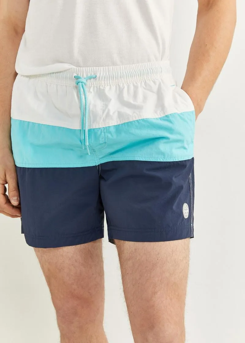 КОСТИМ ЗА КАПЕЊЕ 