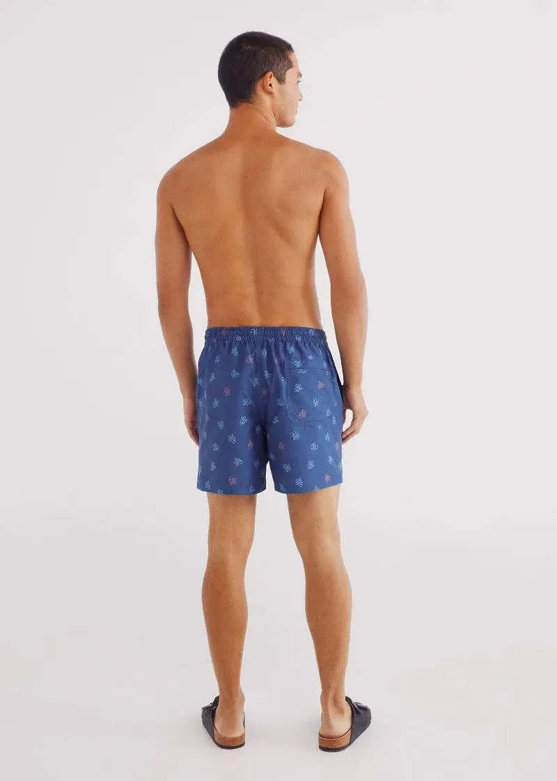 КОСТИМ ЗА КАПЕЊЕ 