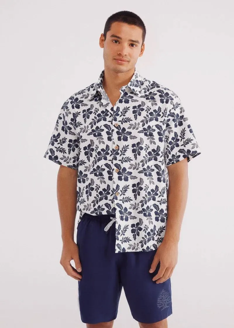 КОСТИМ ЗА КАПЕЊЕ 