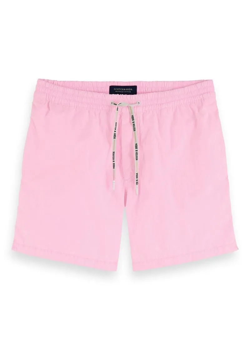 КОСТИМ ЗА КАПЕЊЕ 