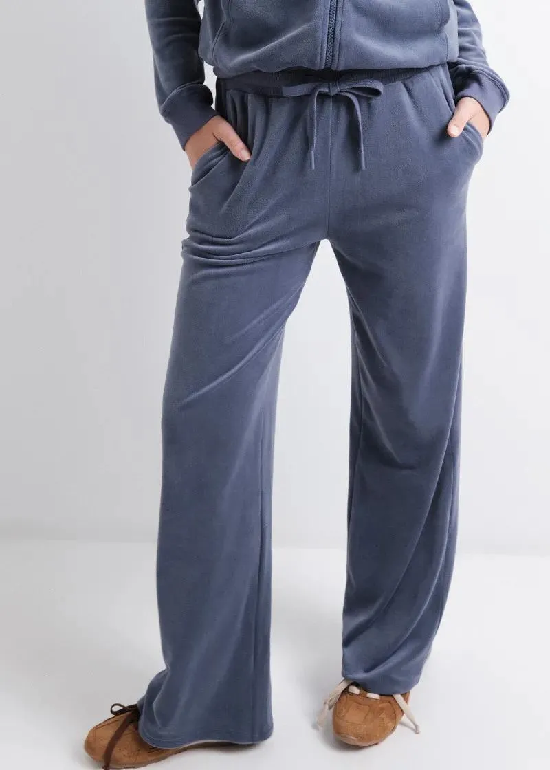 ТРЕНЕРКИ ДОЛЕН ДЕЛ 