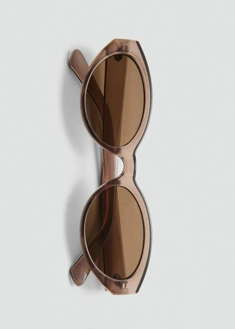 ОЧИЛА ЗА СОНЦЕ 