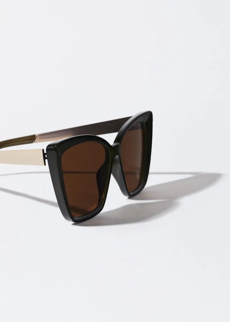 ОЧИЛА ЗА СОНЦЕ 