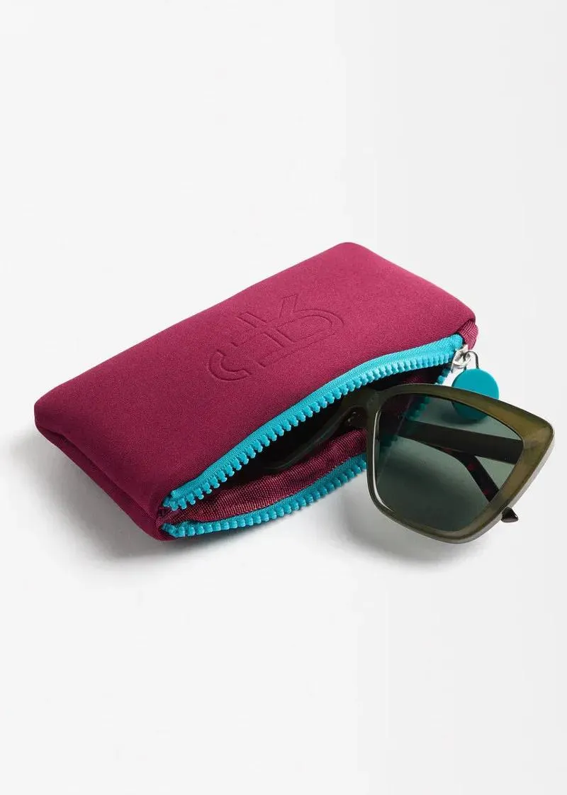 ОЧИЛА ЗА СОНЦЕ 