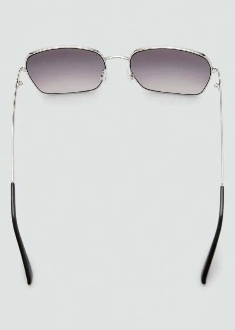 ОЧИЛА ЗА СОНЦЕ 