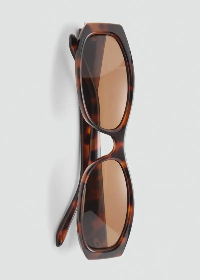 ОЧИЛА ЗА СОНЦЕ 