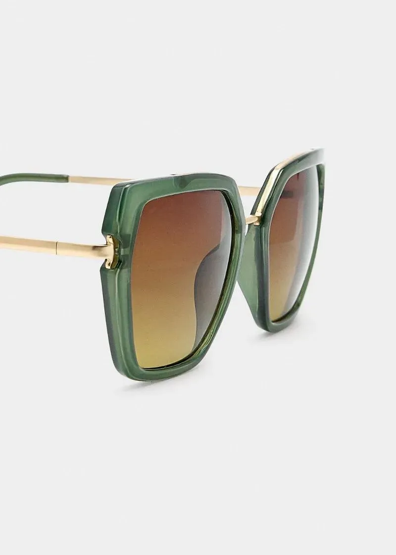 ОЧИЛА ЗА СОНЦЕ 