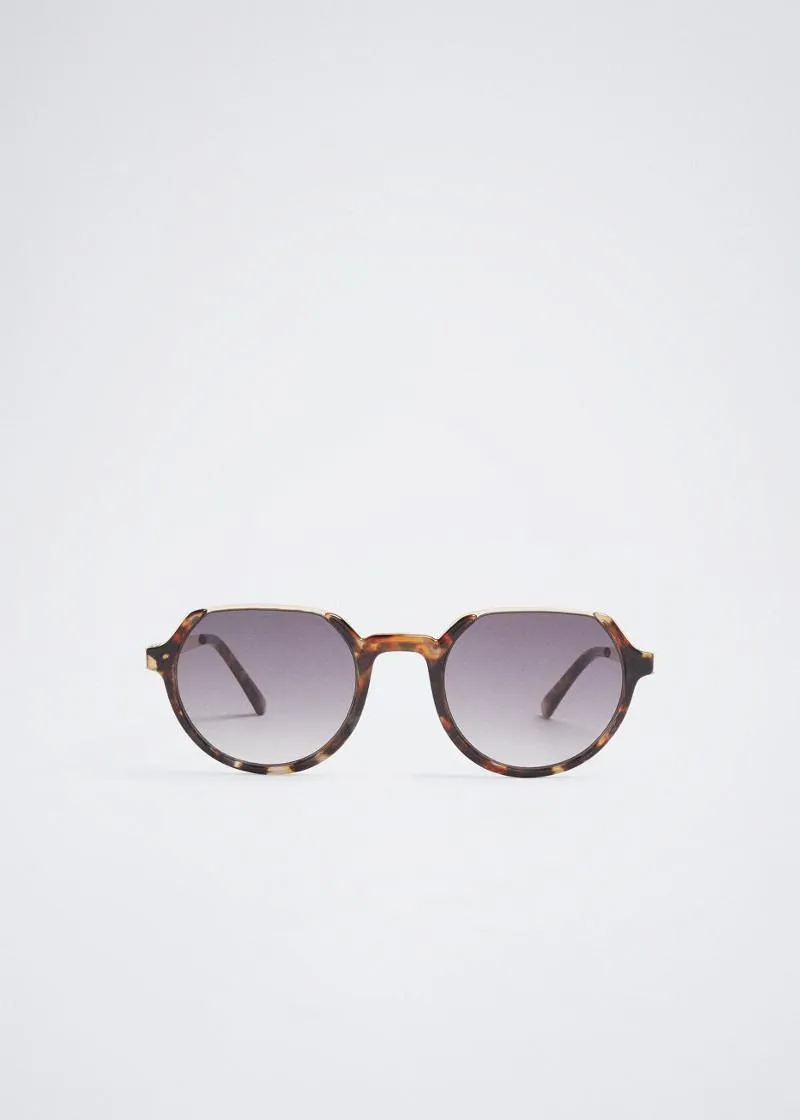 ОЧИЛА ЗА СОНЦЕ 