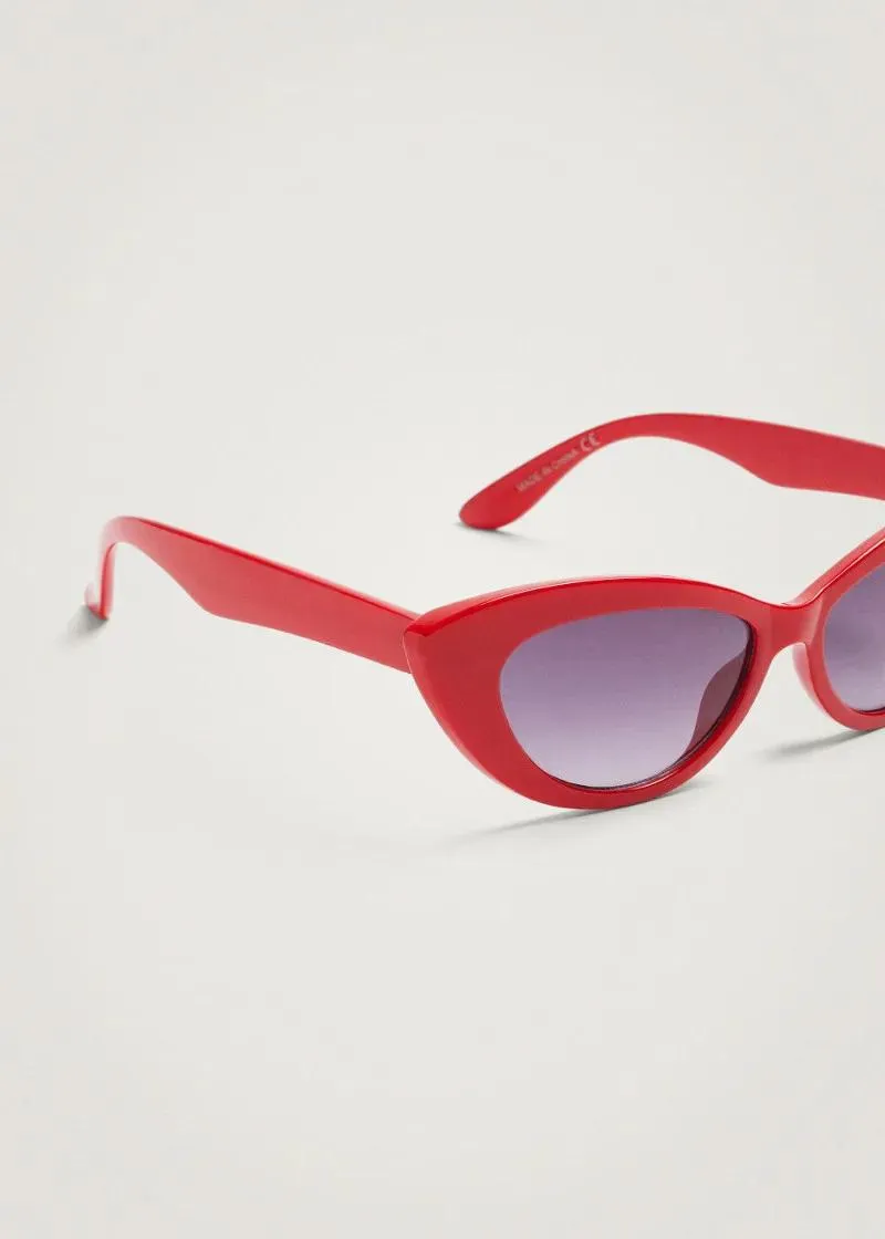 ОЧИЛА ЗА СОНЦЕ 